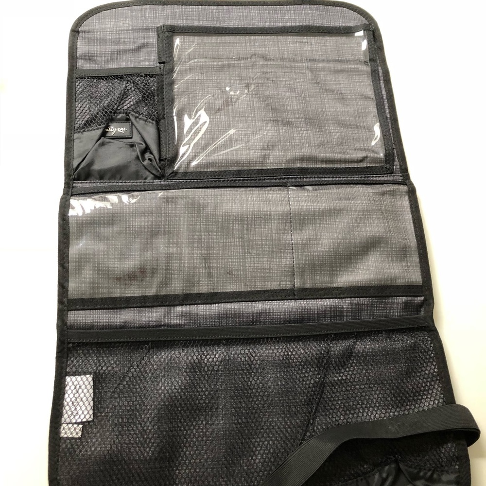 Hang-up Activity Organizer (ThirtyOne)